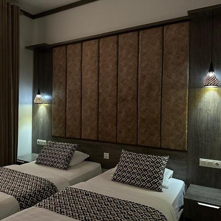 Atrium Hotel بخارى المظهر الخارجي الصورة