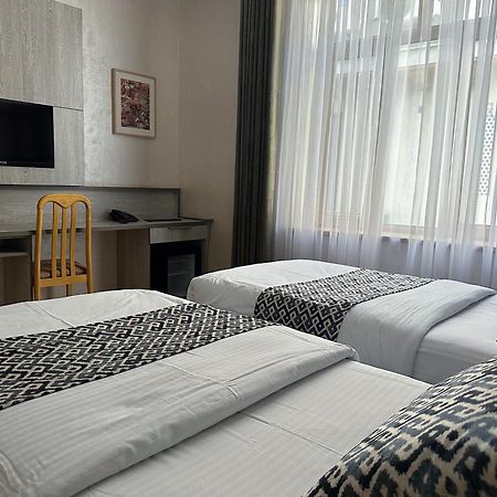 Atrium Hotel بخارى المظهر الخارجي الصورة