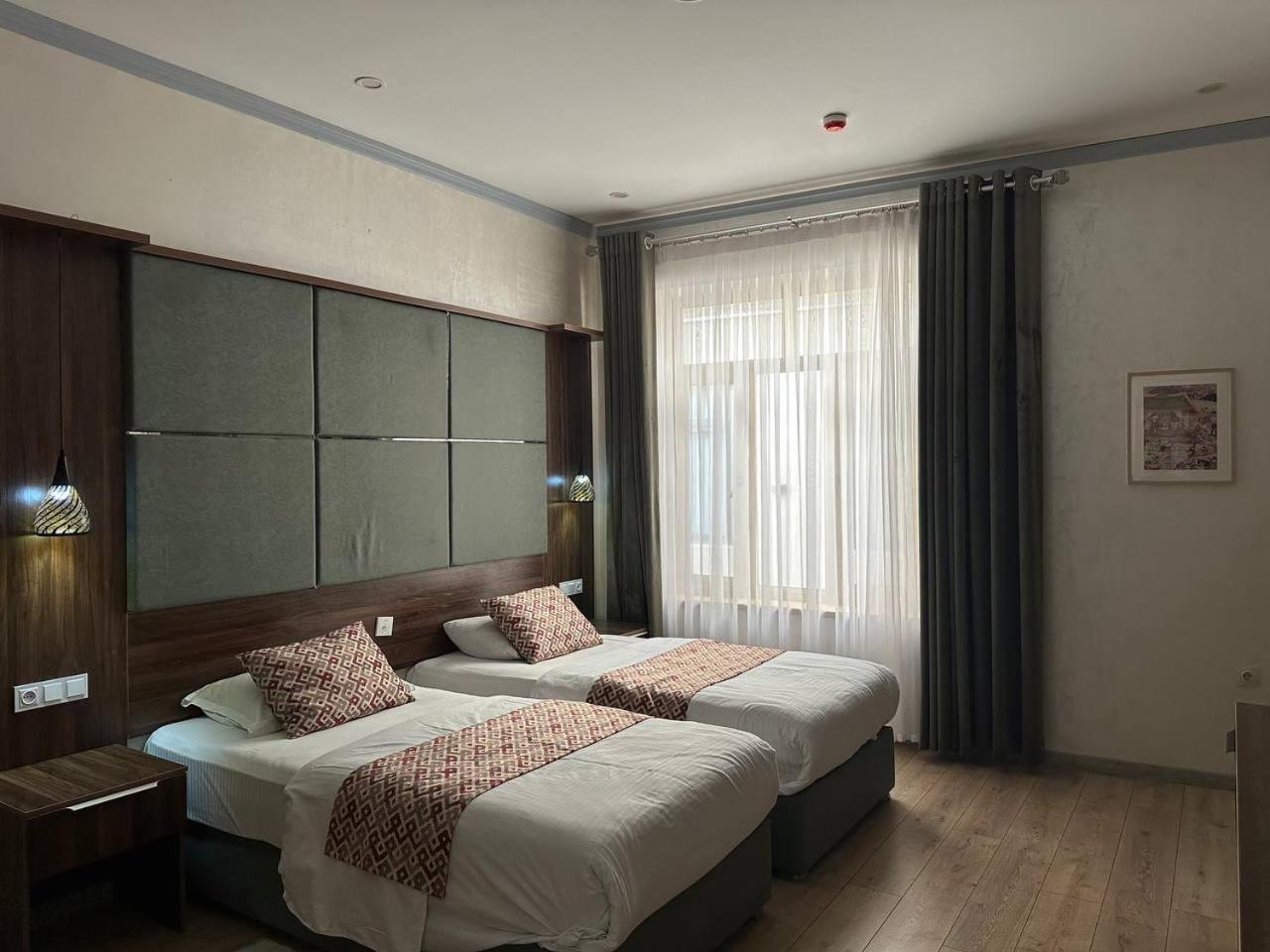 Atrium Hotel بخارى المظهر الخارجي الصورة