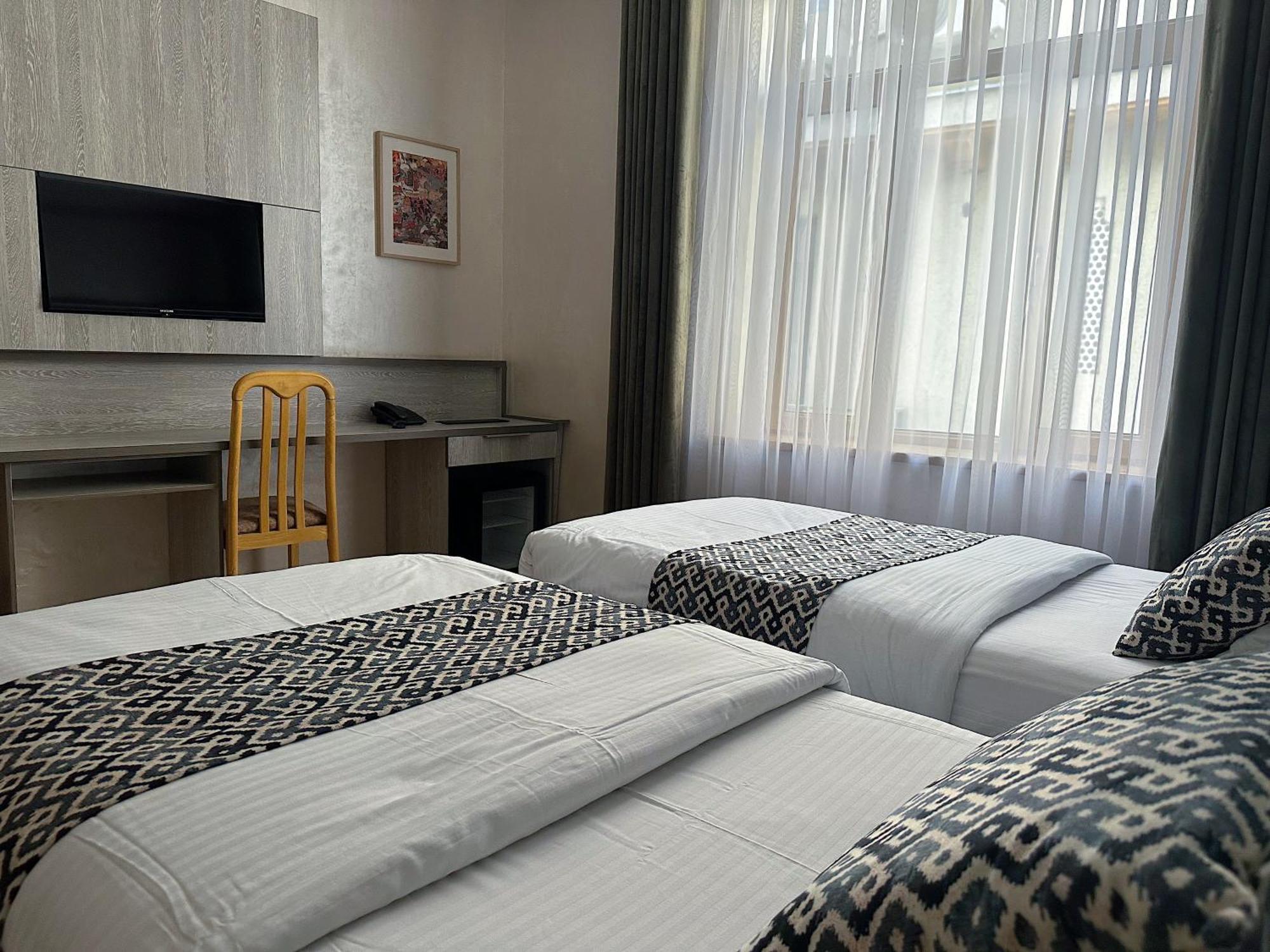 Atrium Hotel بخارى المظهر الخارجي الصورة